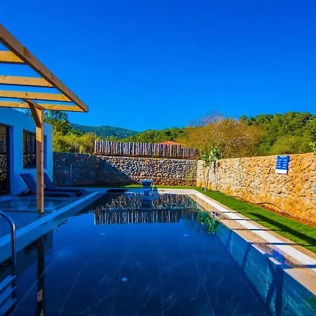 Jakuzili Kiralik Balayi Villasi Villa *