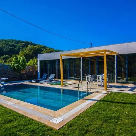 Villa Jakuzili Kiralik Balayi Villasi Kinali (Aegean)